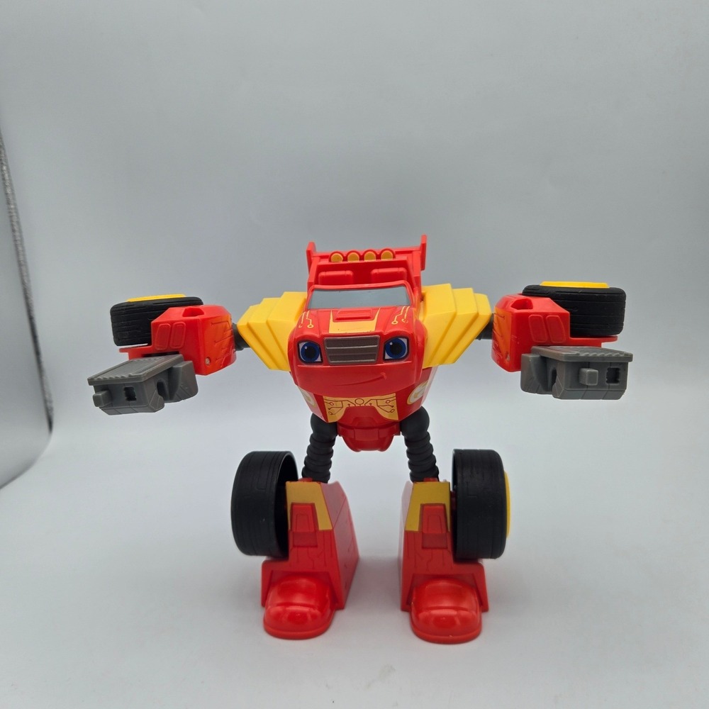 Fisher-Price FPJ40 Blaze and The Monster Machines Rider Blaze Transforming Robot